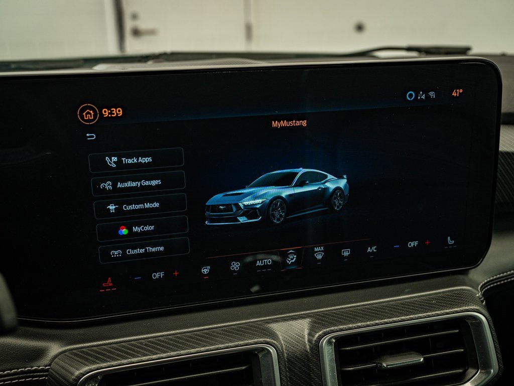 Used 2025 Ford Mustang Premium image 36