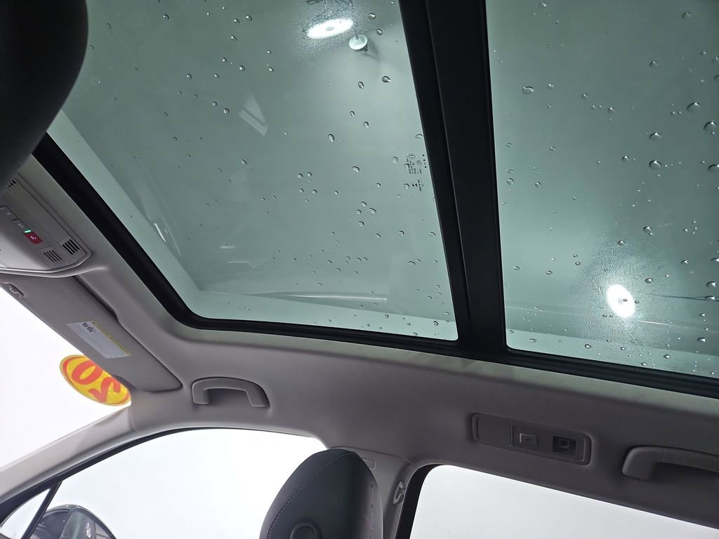Used 2020 Volkswagen Tiguan SE w/ Panoramic Sunroof Package AWD/4WD image 21