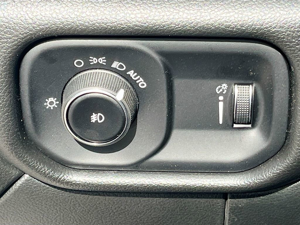 New 2026 RAM 5500 Tradesman w/ Chrome Appearance Group image 10