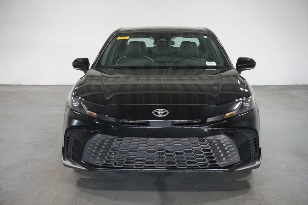 Certified 2025 Toyota Camry SE video 2