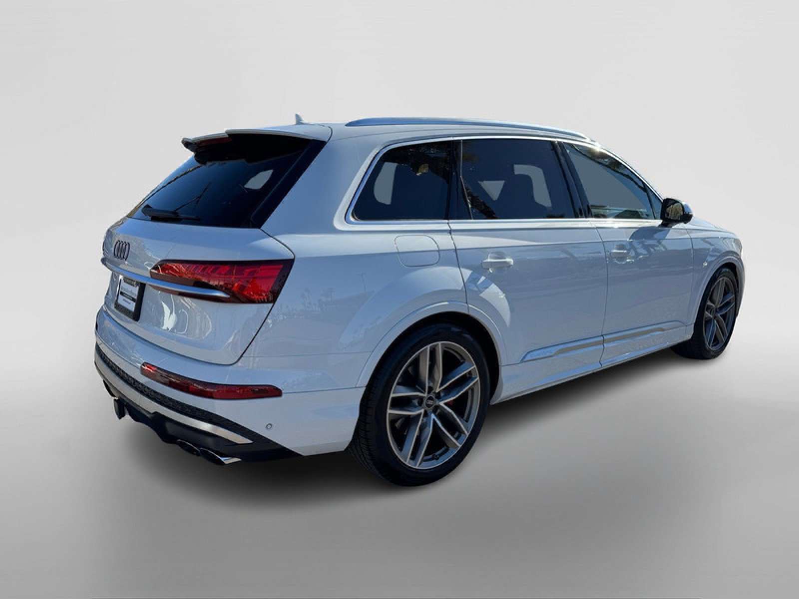Used 2025 Audi SQ7 Premium Plus image 5
