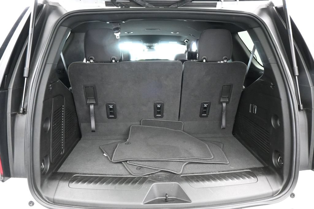 Used 2024 Chevrolet Tahoe LS RWD image 40