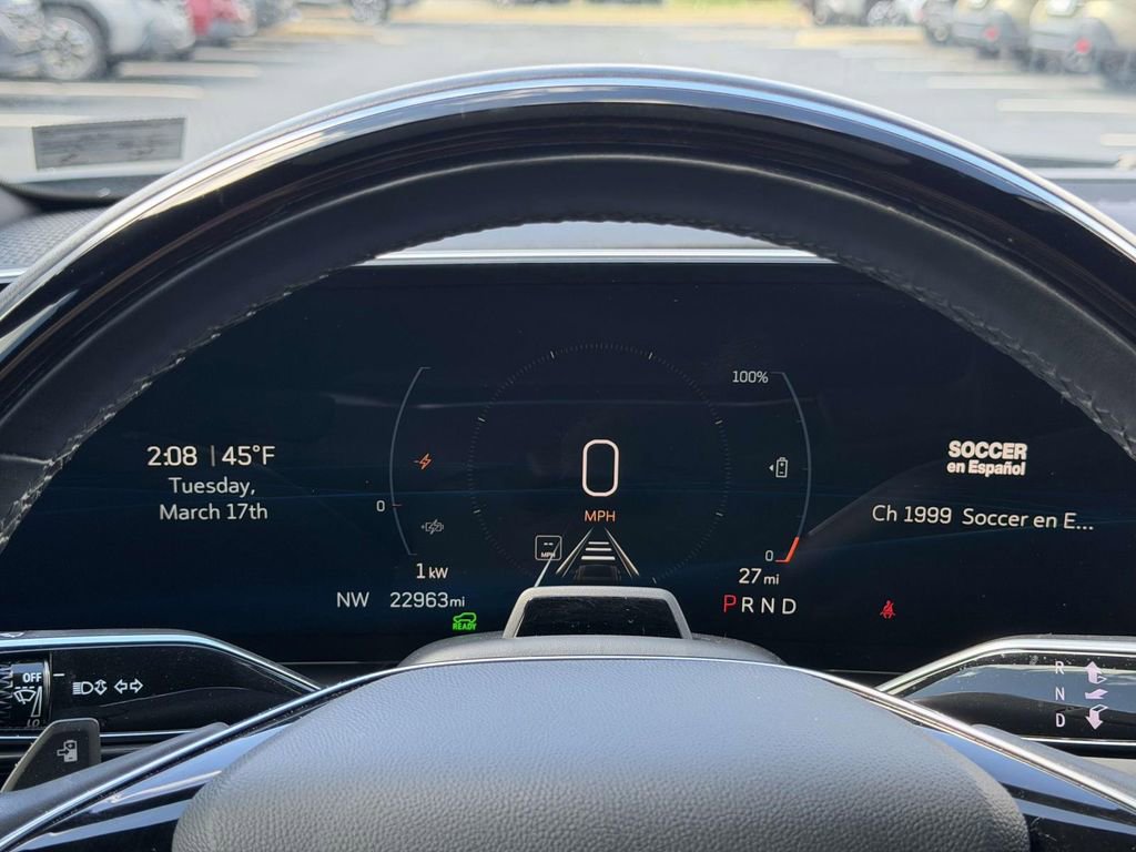 Used 2023 Cadillac Lyriq Luxury image 26