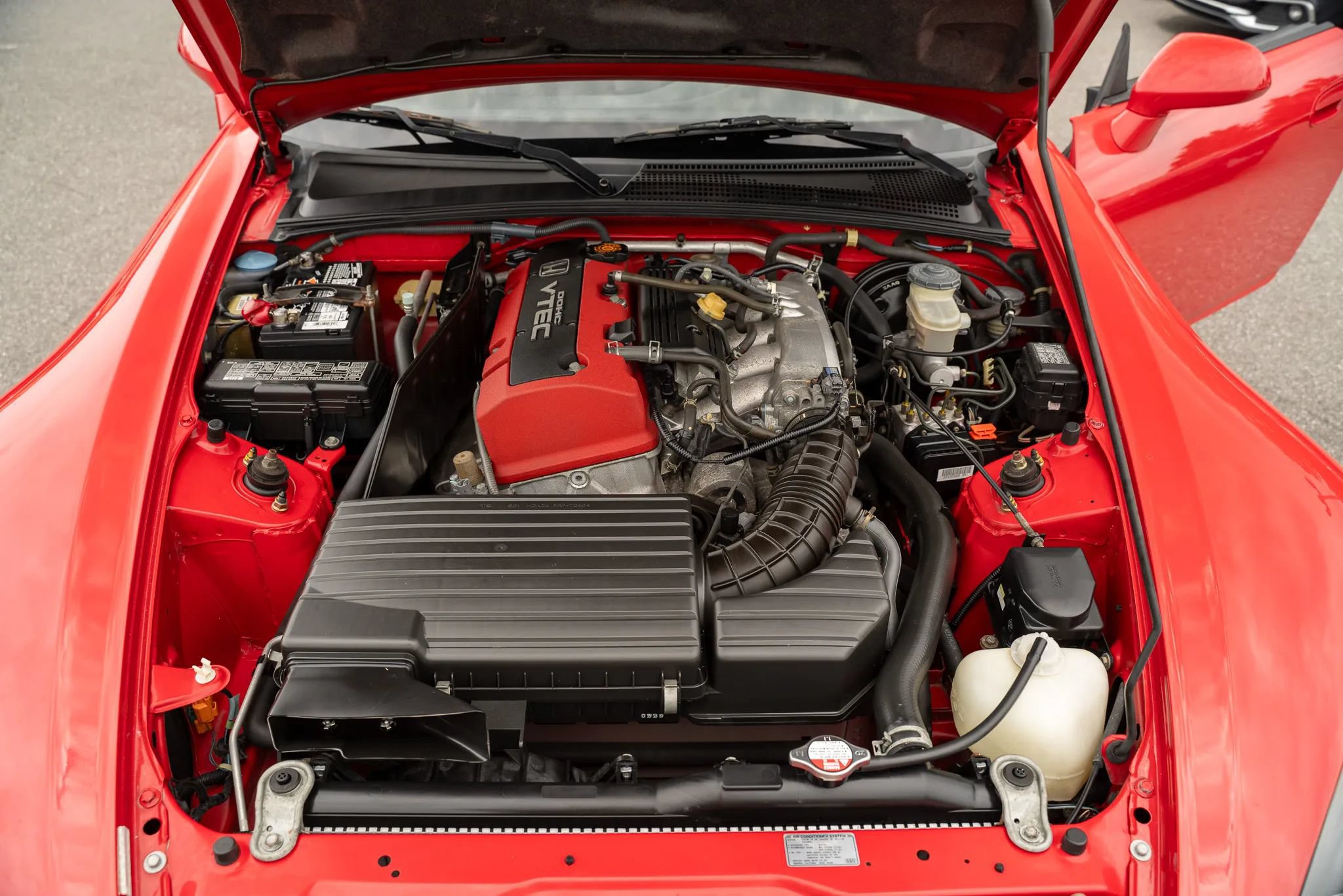 Used 2000 Honda S2000 image 32