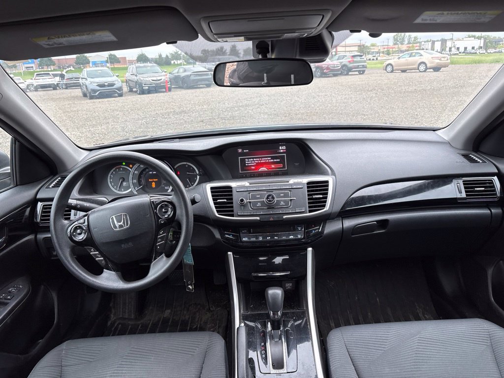 Certified 2017 Honda Accord LX image 17