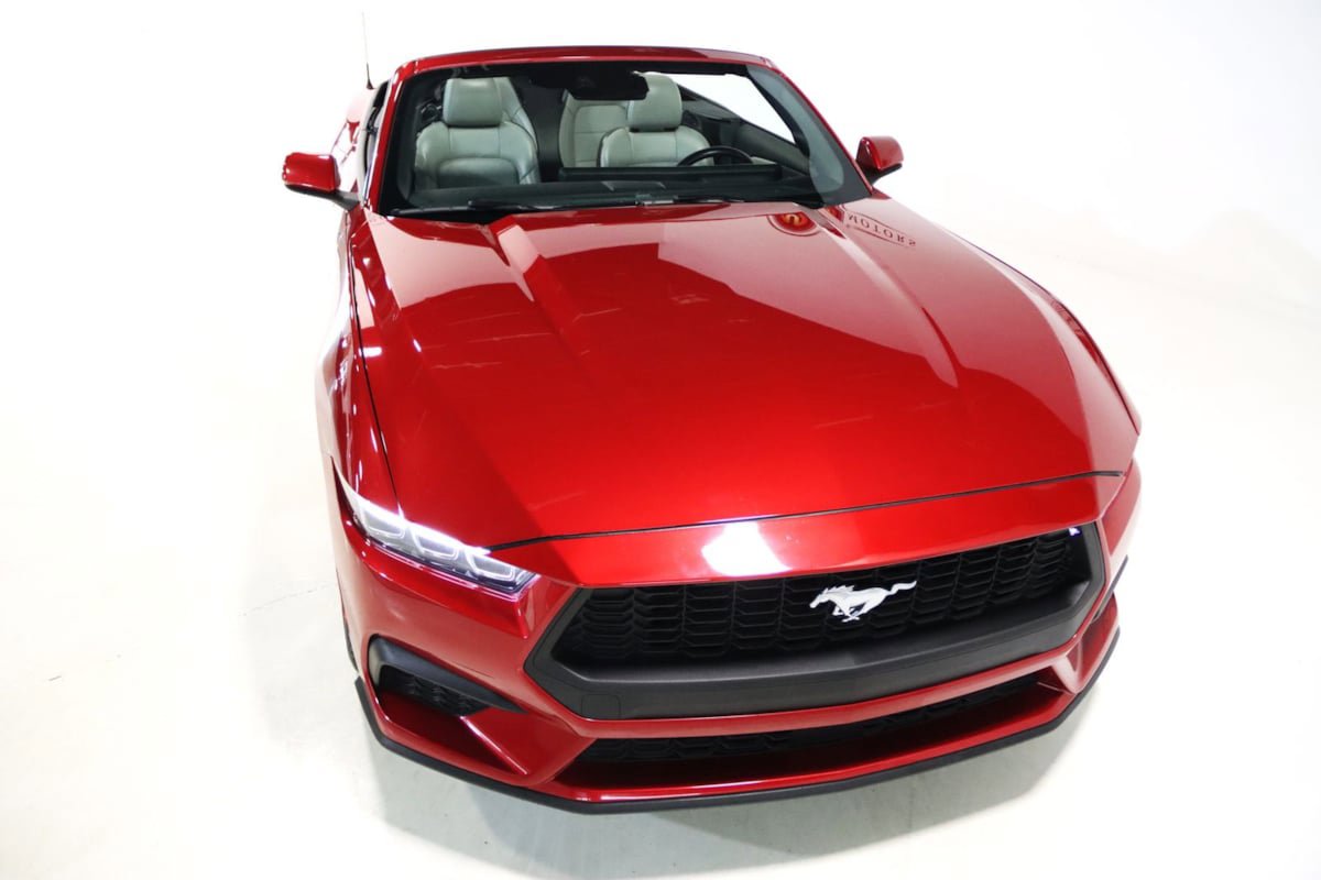 Used 2024 Ford Mustang Premium RWD image 29