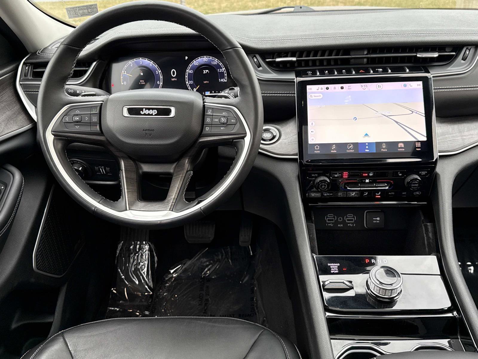 Used 2022 Jeep Grand Cherokee L Limited image 2