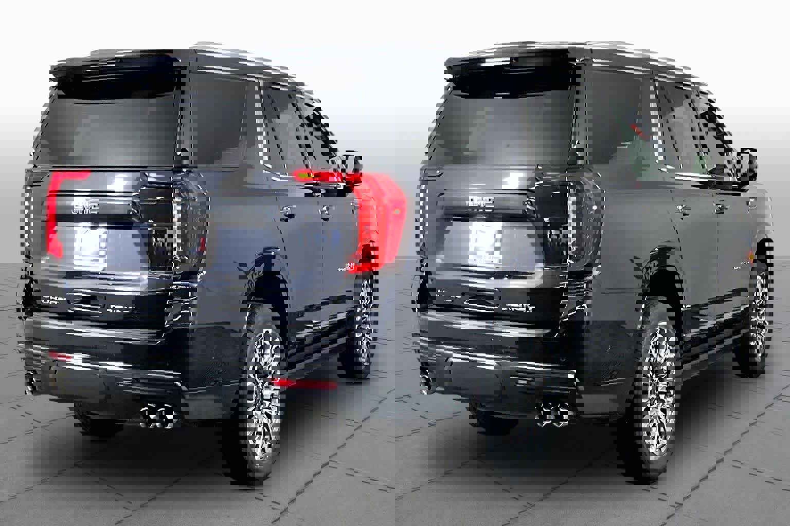 Used 2023 GMC Yukon Denali Ultimate AWD/4WD image 13