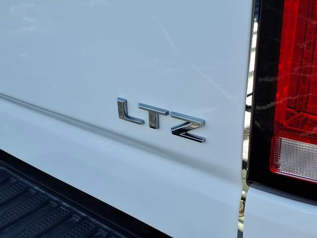 Used 2025 Chevrolet Silverado 2500 LTZ w/ LTZ Premium Package AWD/4WD image 27