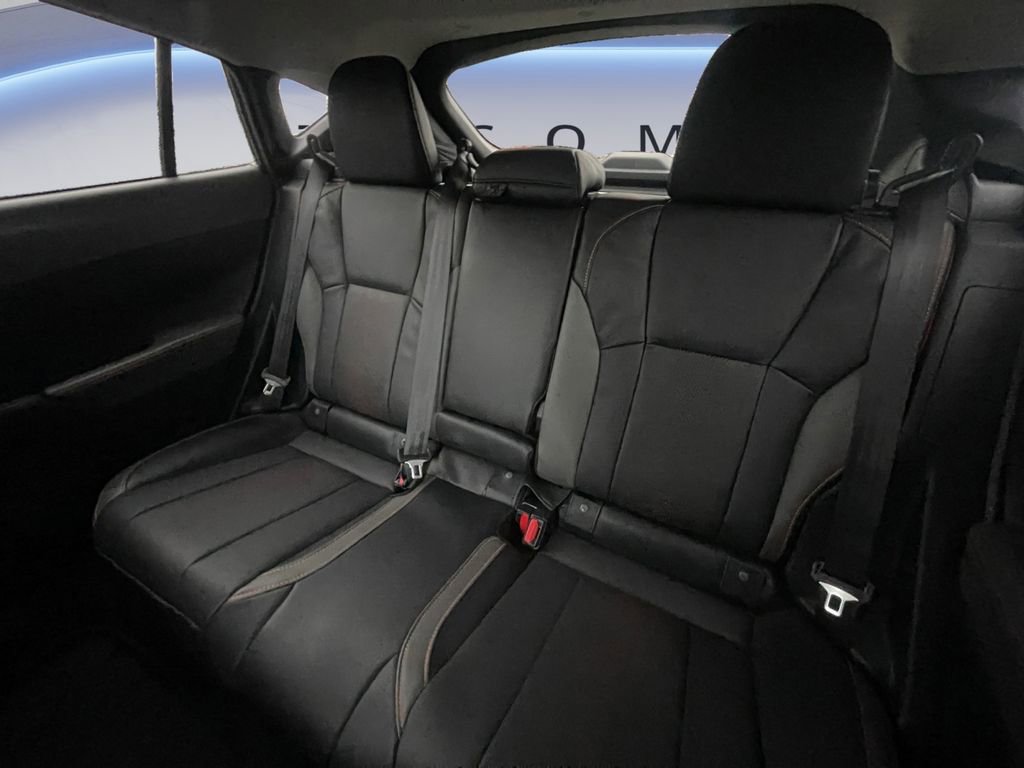 New 2026 Subaru Crosstrek 2.5i Limited w/ Crosstrek Mirror Package image 16