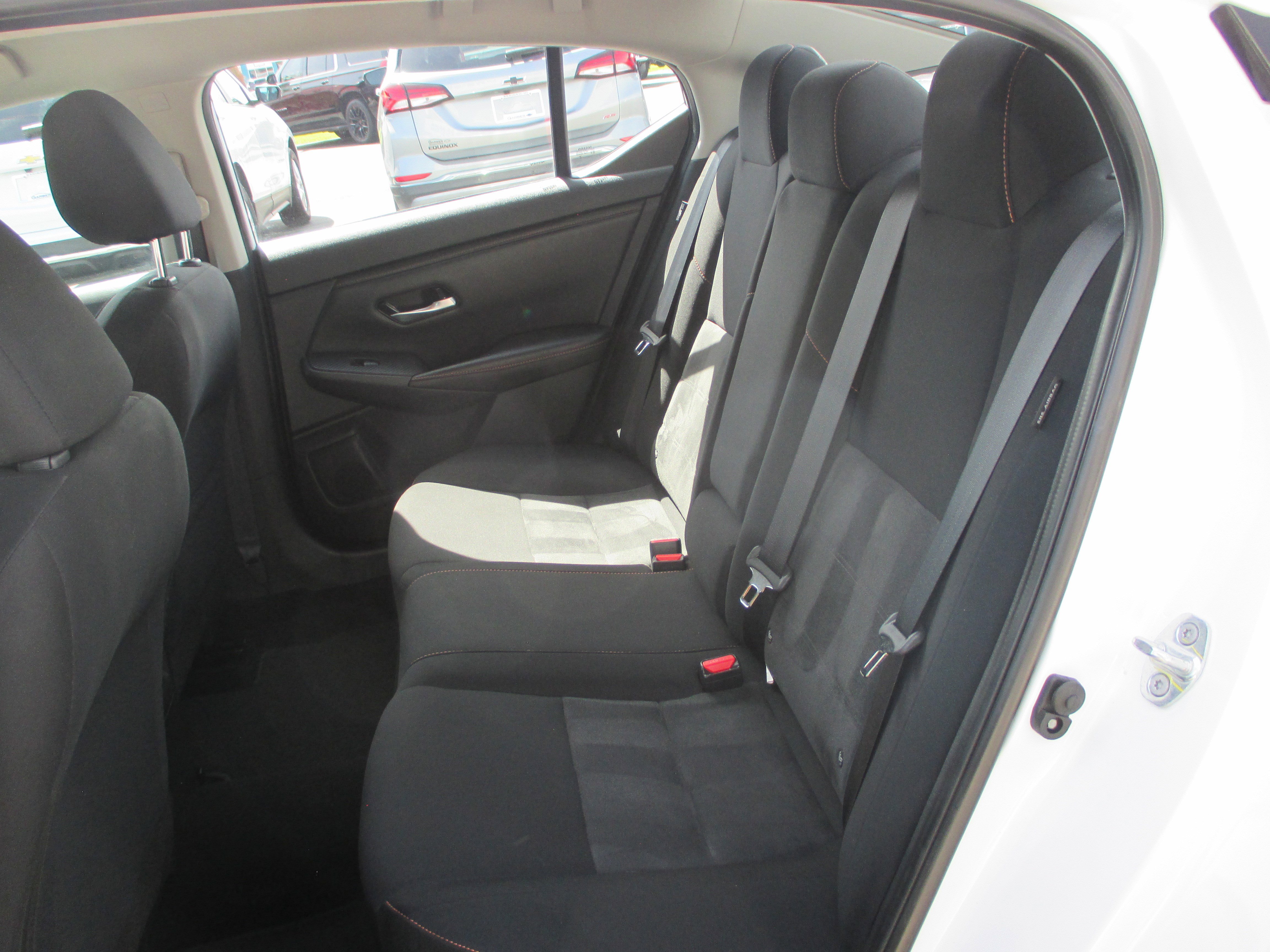 Used 2022 Nissan Sentra SR w/ Electronics Package FWD image 11