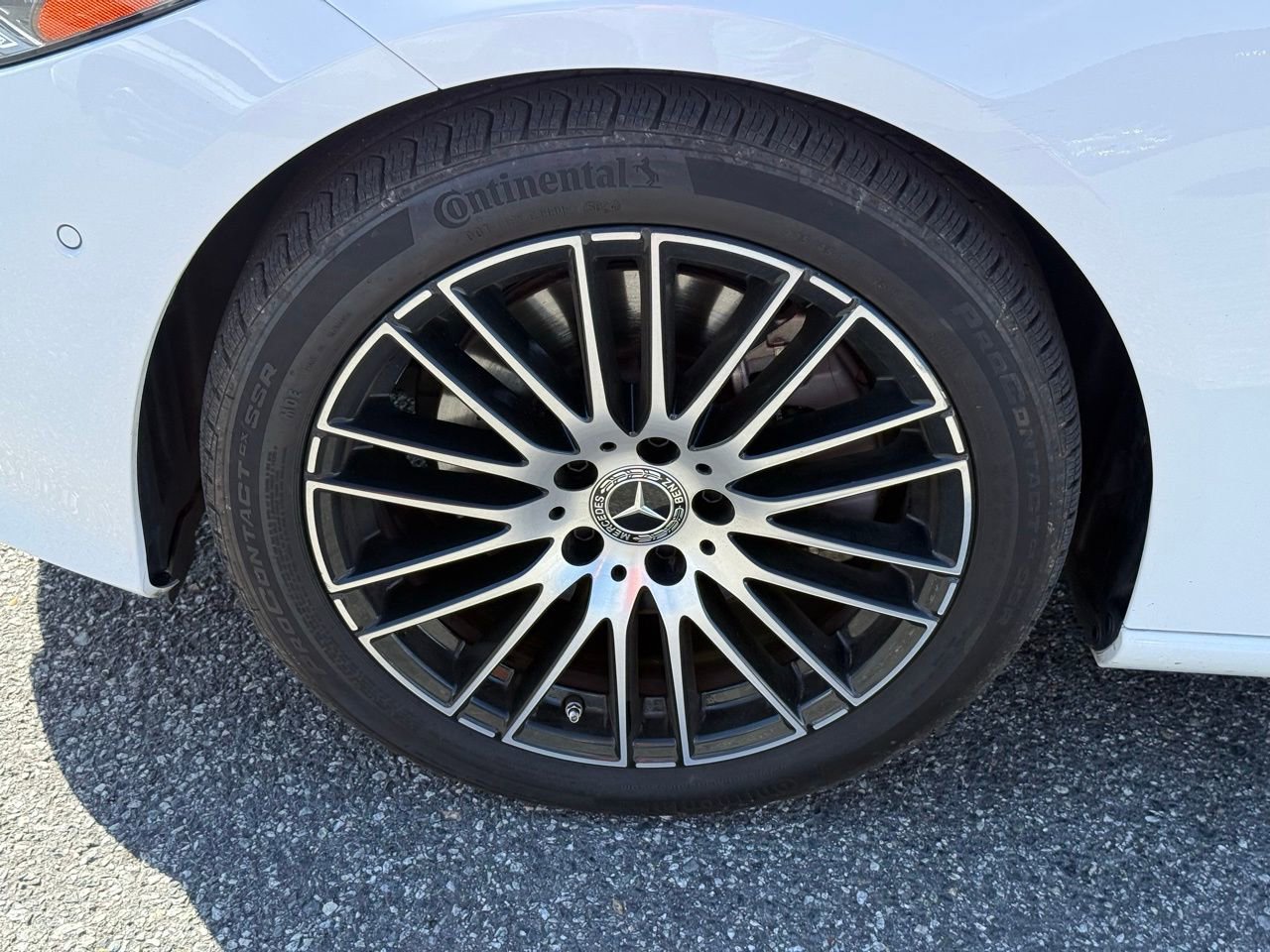 Used 2025 Mercedes-Benz C 300 4MATIC Sedan image 11