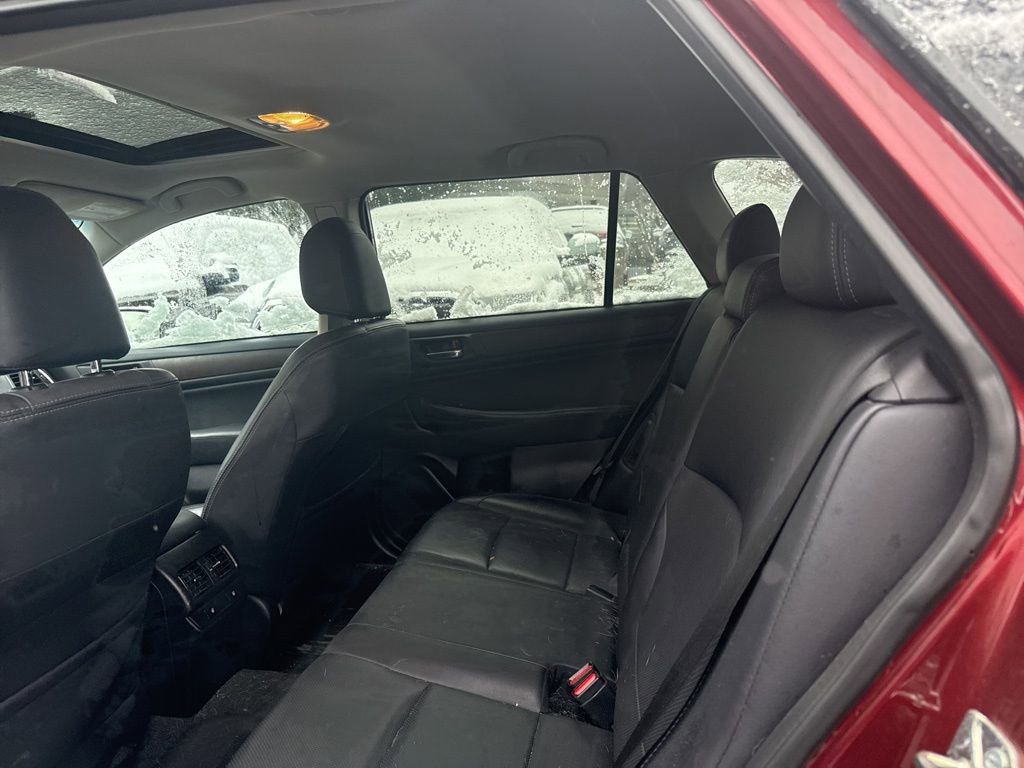 Used 2017 Subaru Outback 3.6R Limited image 14
