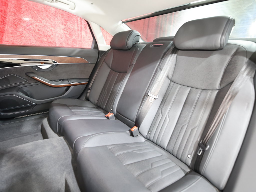 Used 2020 Audi A8 L 4.0T w/ Sport Plus Package AWD/4WD image 13