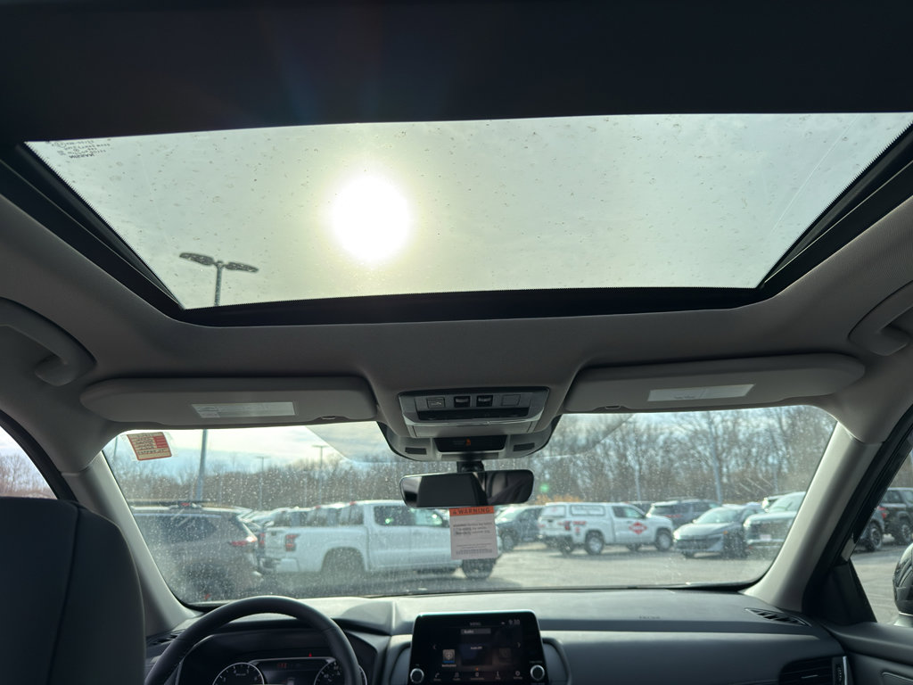 New 2026 Nissan Rogue SV image 30