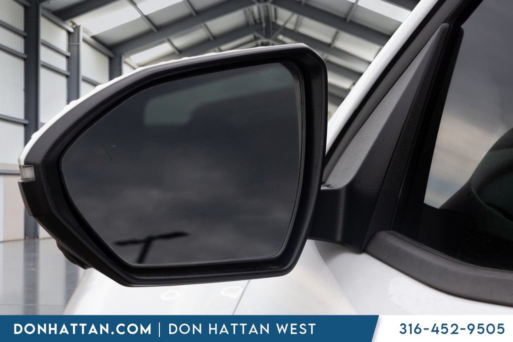 Used 2022 Hyundai Santa Cruz Limited AWD/4WD image 29