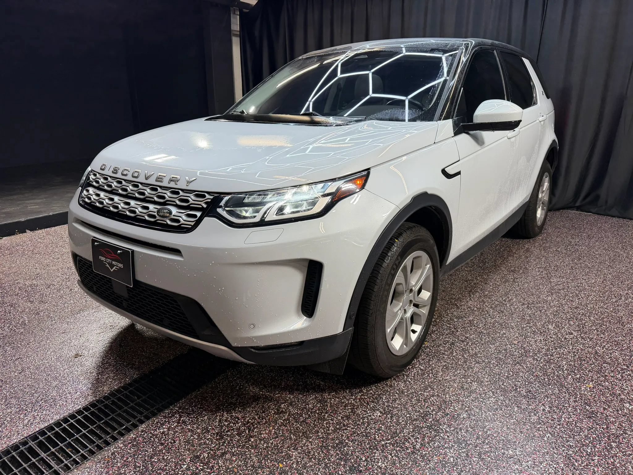Used 2021 Land Rover Discovery Sport S AWD/4WD image 3