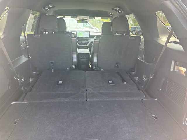 Used 2025 Ford Explorer ST-Line AWD/4WD image 7