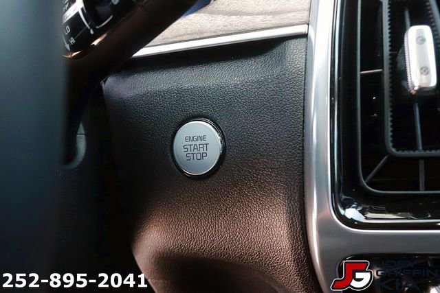 Certified 2023 Kia Sorento SX Prestige AWD/4WD image 27