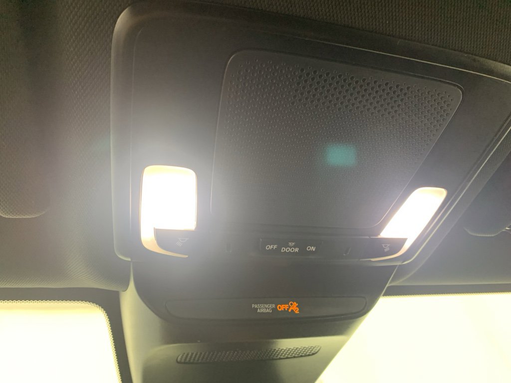 Used 2025 Honda HR-V Sport image 28