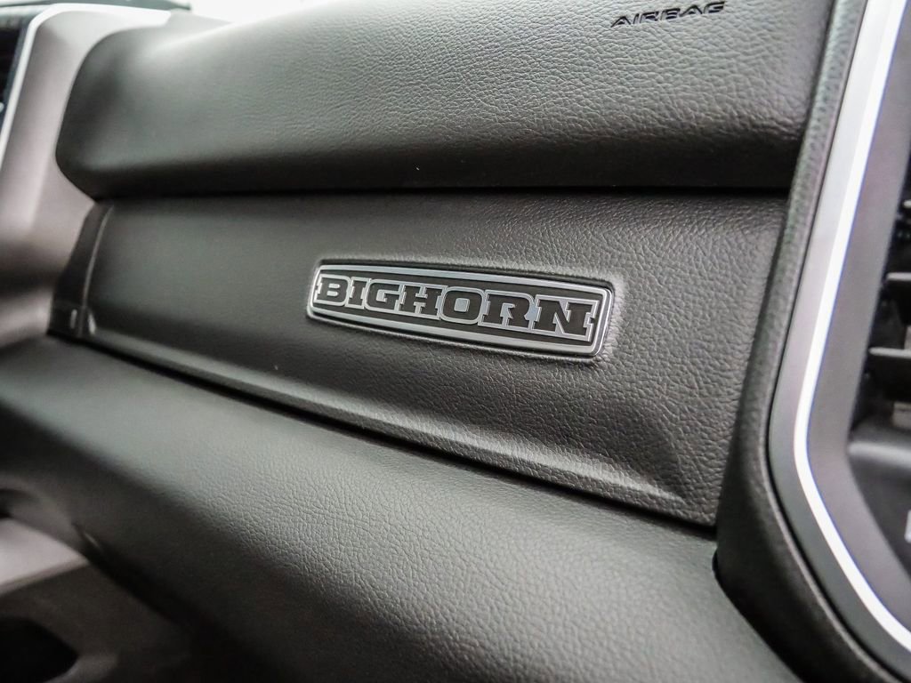 New 2026 RAM 1500 4x4 Crew Cab image 17