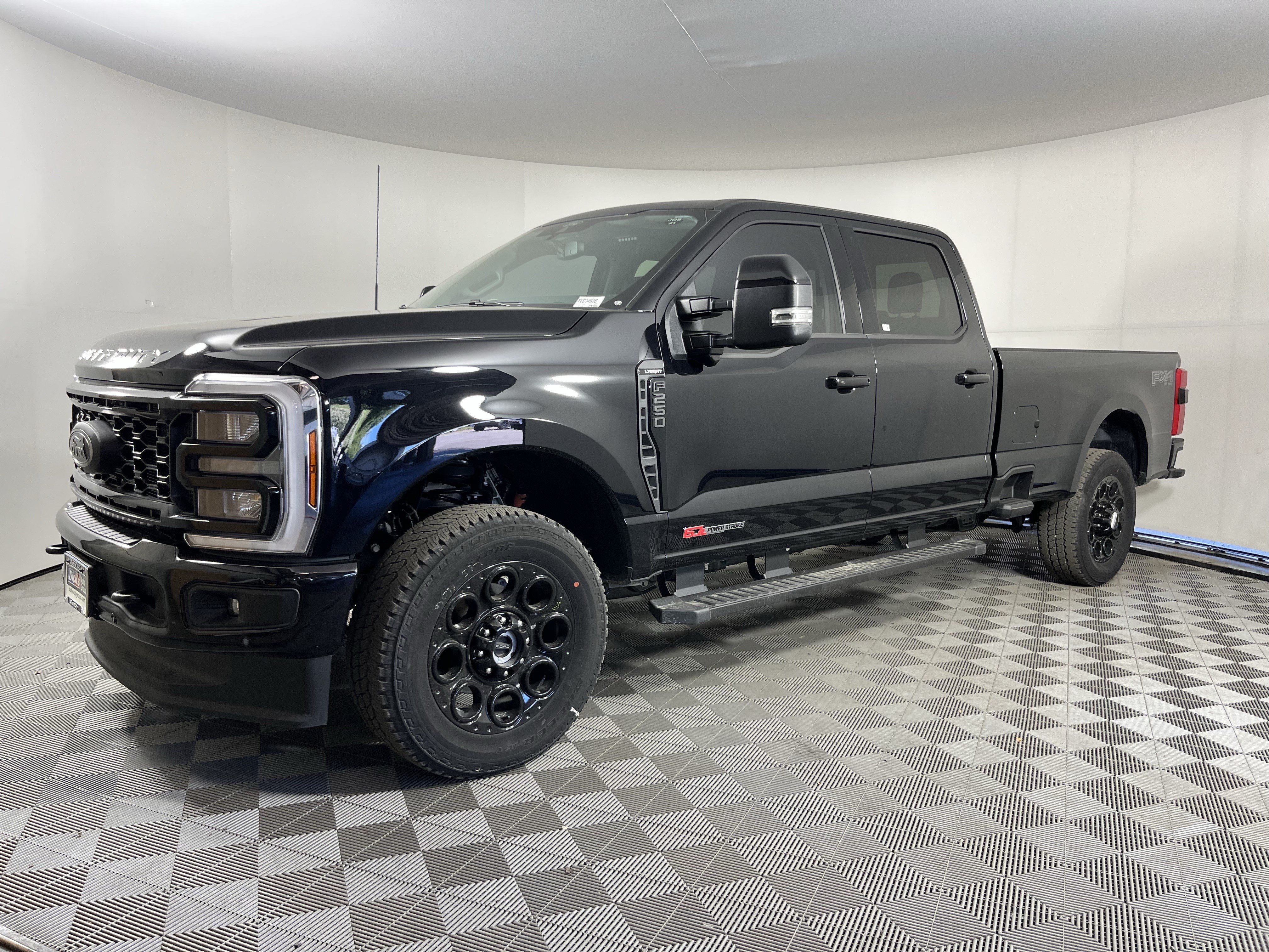 New 2026 Ford F250 Lariat w/ Black Appearance Package AWD/4WD image 21