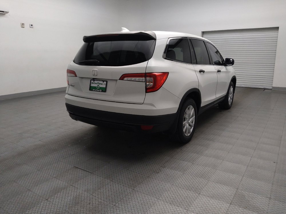 Used 2020 Honda Pilot LX image 9
