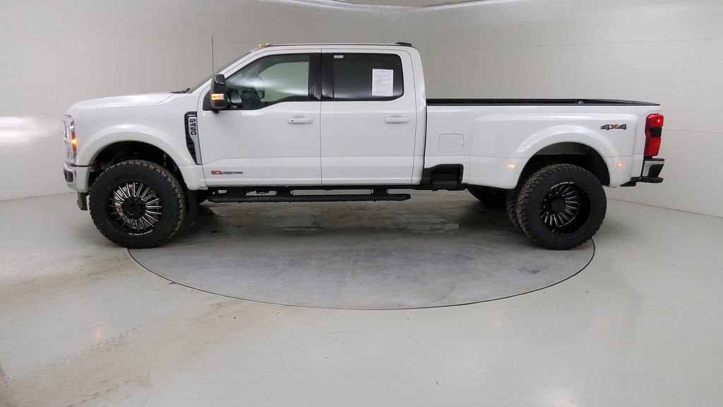 Used 2026 Ford F450 Lariat w/ Lariat Premium Package image 19