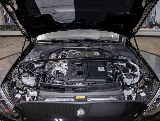 Certified 2026 Mercedes-Benz C 43 AMG 4MATIC Sedan image 5