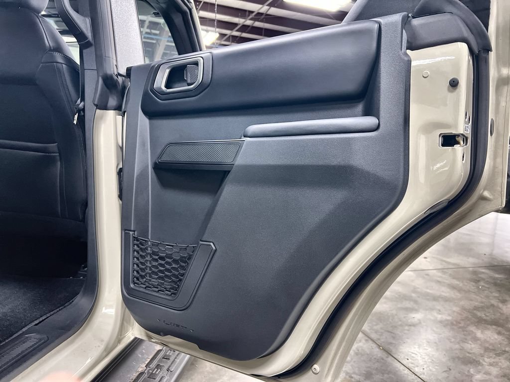 Used 2025 Ford Bronco Outer Banks AWD/4WD image 26