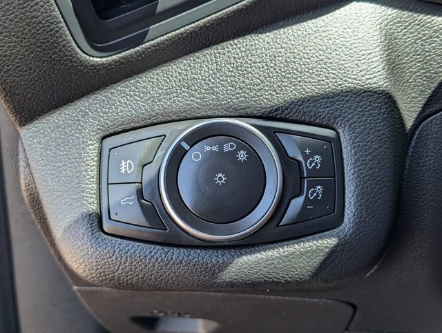 Used 2019 Ford Escape SE FWD image 21