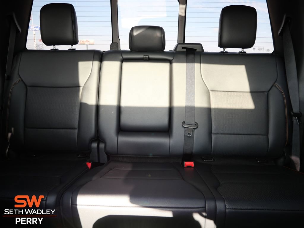 New 2025 Ford F250 Lariat w/ Lariat Ultimate Package image 25