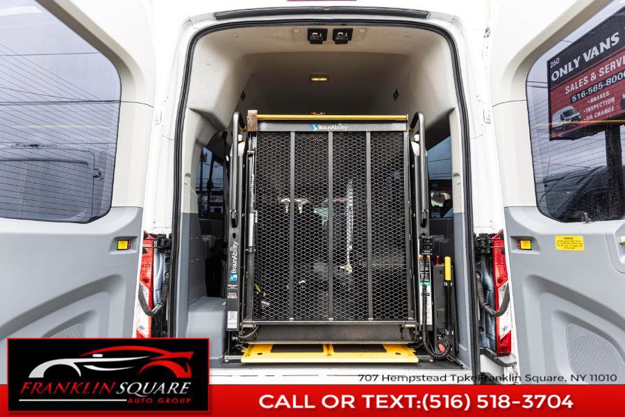 Used 2017 Ford Transit 350 XL image 34