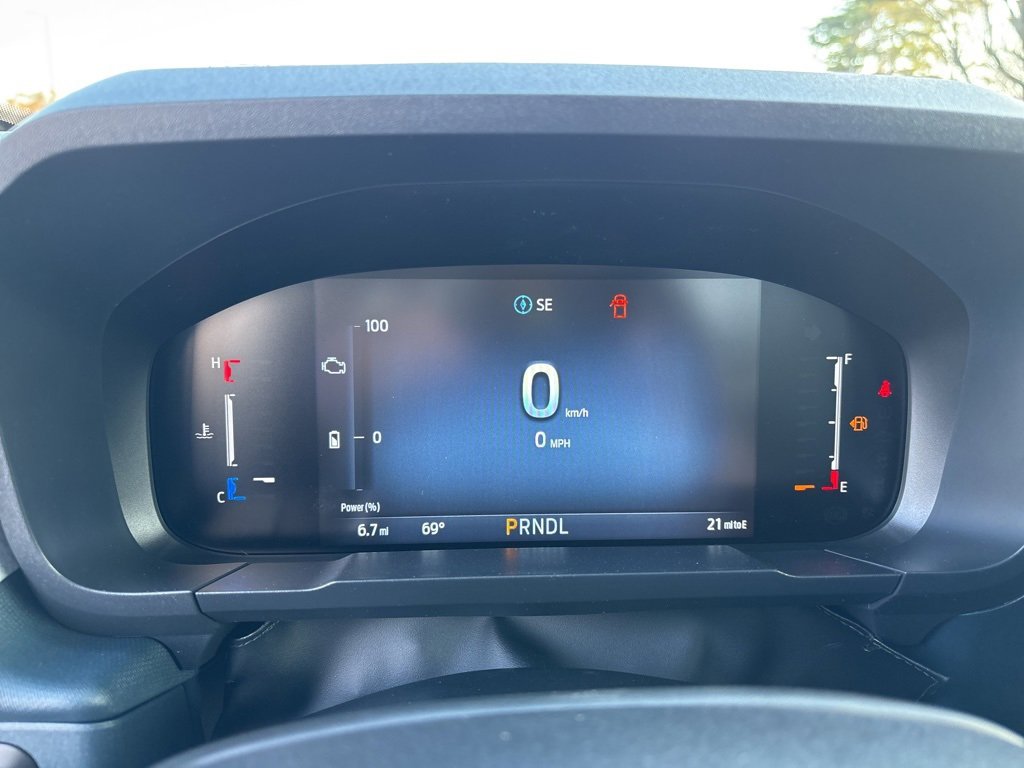 New 2025 Ford Maverick XLT w/ Equipment Group 301A image 28