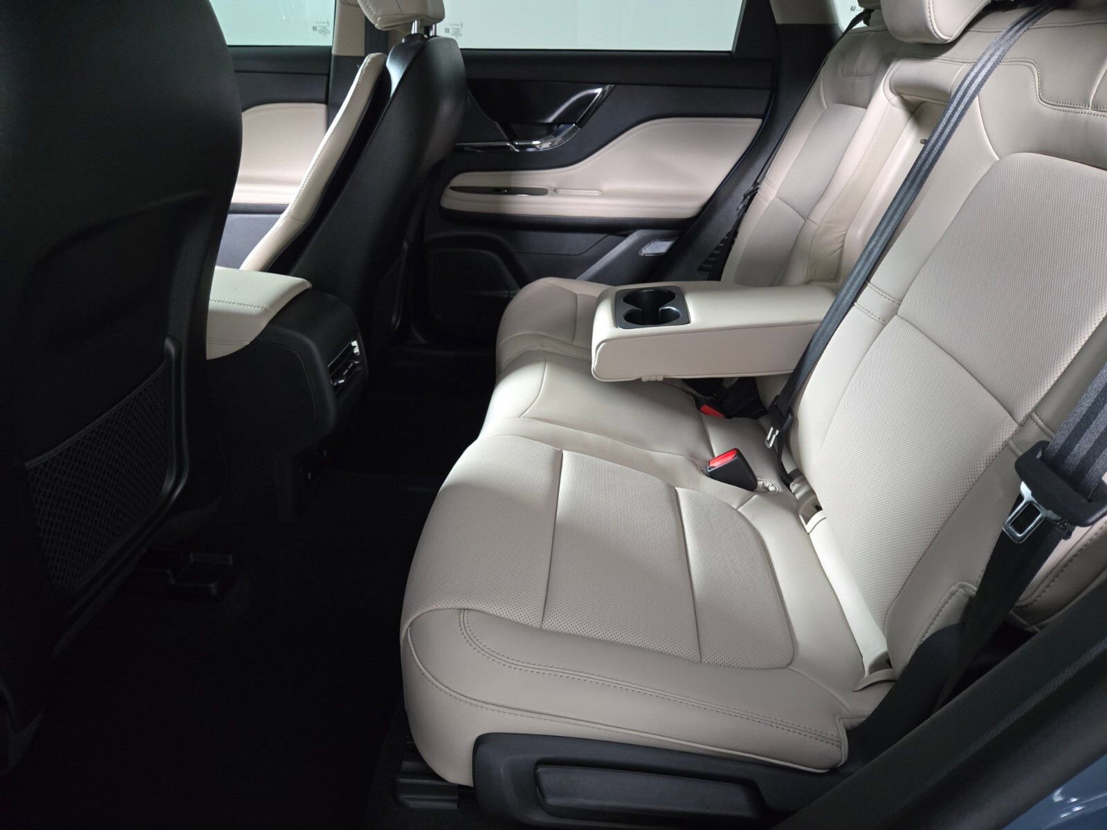 New 2026 Lincoln Corsair Reserve w/ Jet Appearance Package image 13