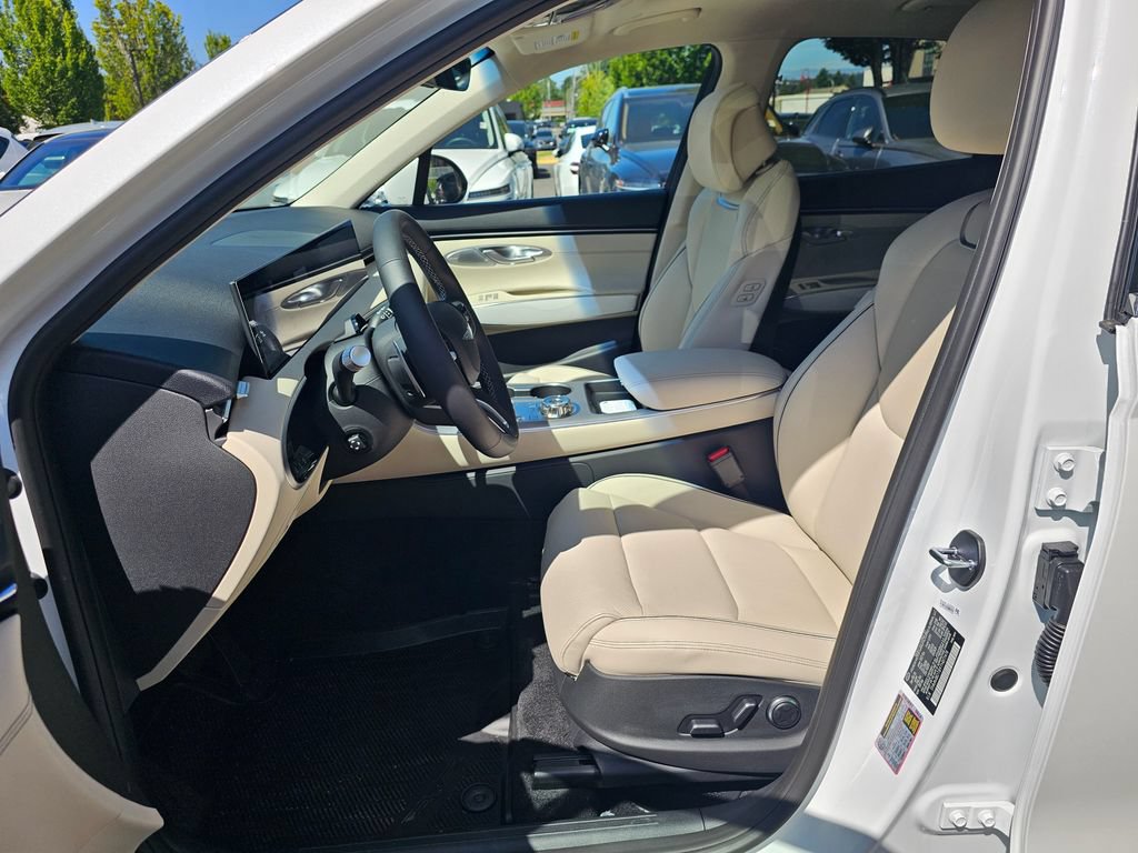New 2026 Genesis GV70 2.5T Advanced AWD/4WD image 21