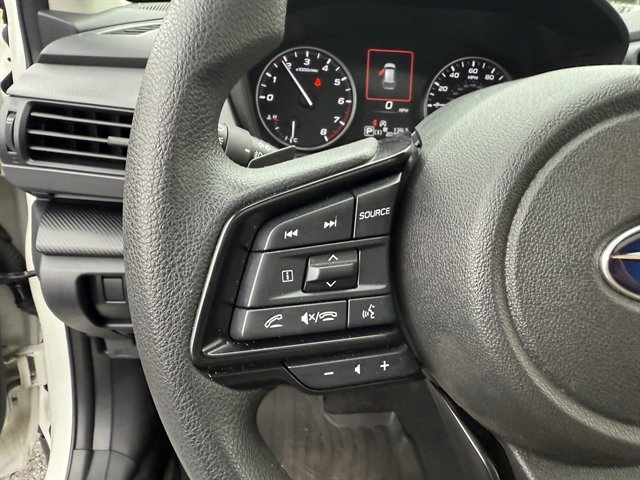 Used 2024 Subaru Crosstrek 2.0i Premium image 24