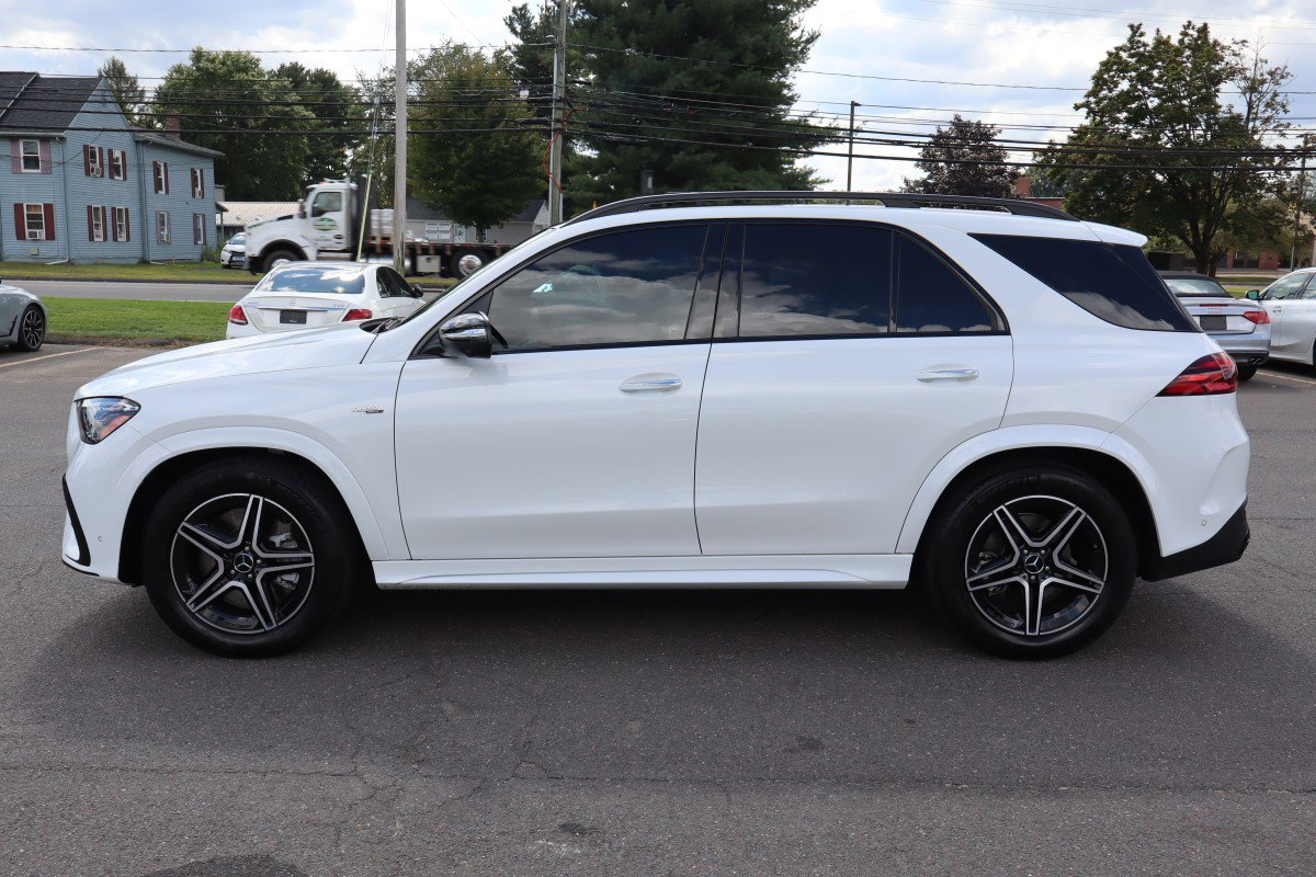 Used 2025 Mercedes-Benz GLE 53 AMG 4MATIC image 9