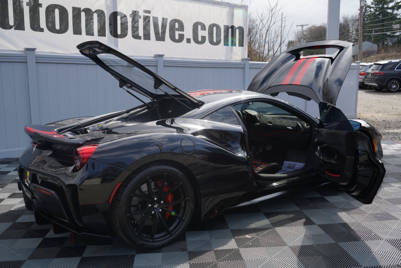 Used 2020 Ferrari 488 Pista Coupe RWD image 84