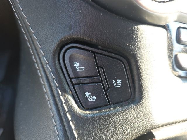 Used 2018 Chevrolet Tahoe Premier image 26