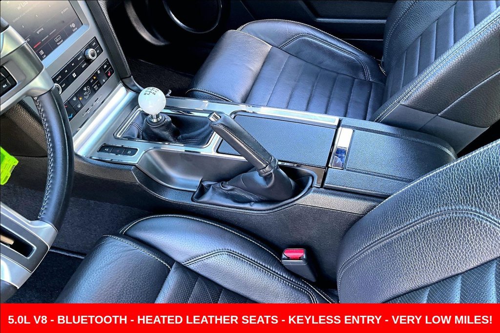 Used 2012 Ford Mustang GT Premium w/ Electronics Pkg RWD image 19
