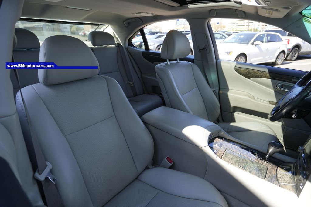 Used 2007 Lexus LS 460 image 34