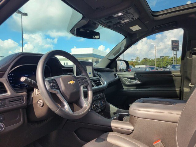 Used 2024 Chevrolet Tahoe LT w/ Luxury Package RWD image 6