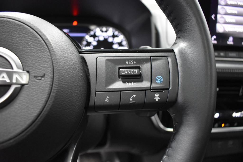 Certified 2023 Nissan Rogue SL AWD/4WD image 29