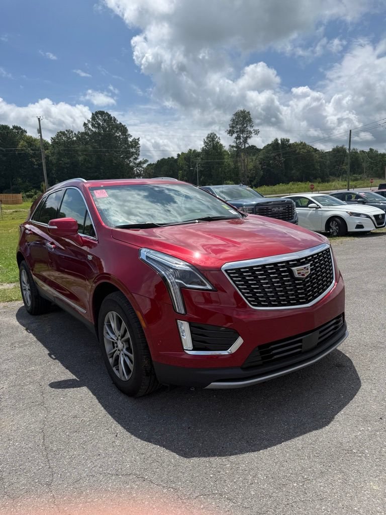 Used 2023 Cadillac XT5 Premium Luxury w/ Technology Package FWD image 5