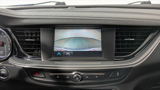 Used 2018 Buick Regal Preferred image 30