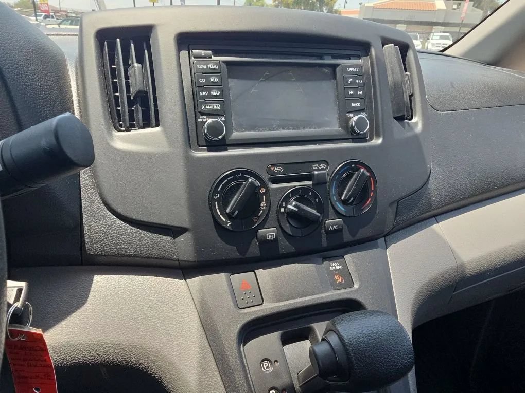 Used 2017 Nissan NV200 SV w/ Technology Package FWD image 29