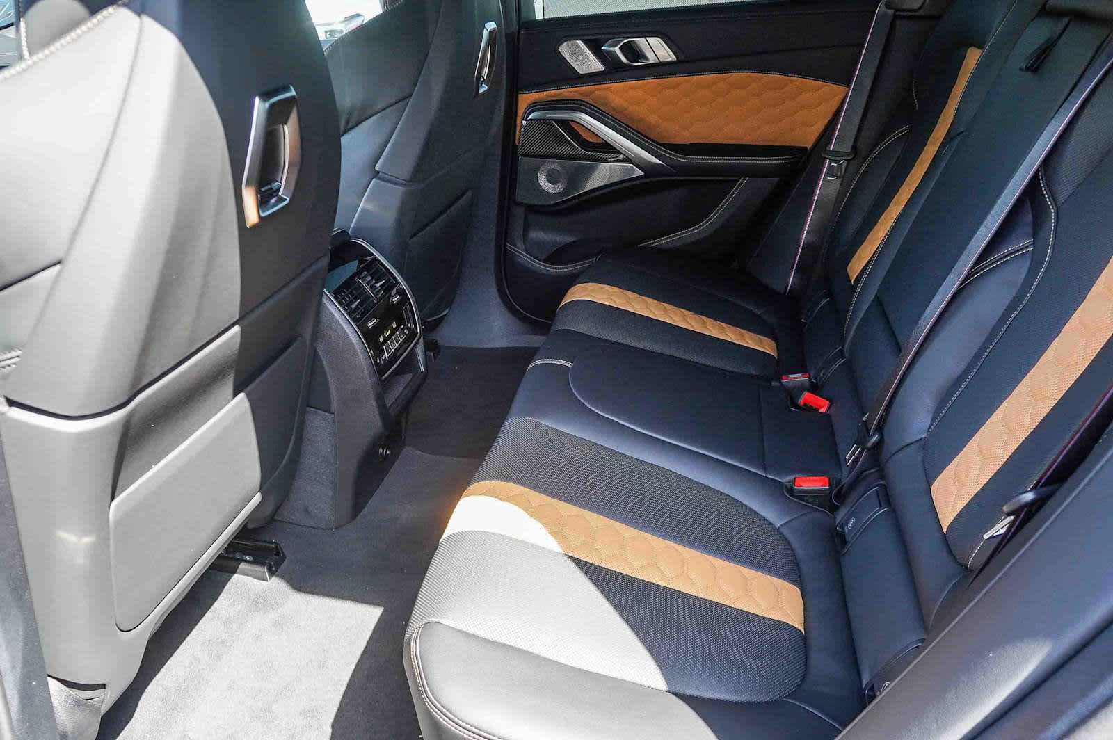 New 2027 BMW X6 M Competition w/ Executive Package AWD/4WD image 19