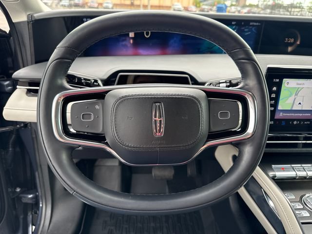 Certified 2024 Lincoln Nautilus Premier AWD/4WD image 17