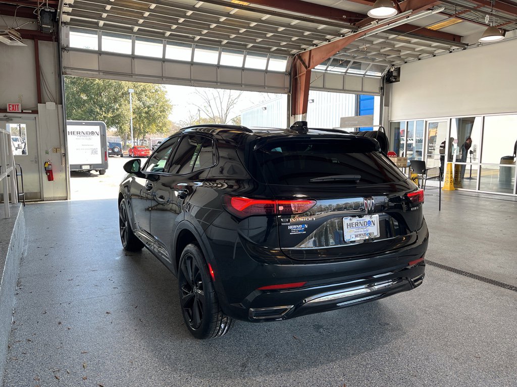 Used 2025 Buick Envision Sport Touring image 6